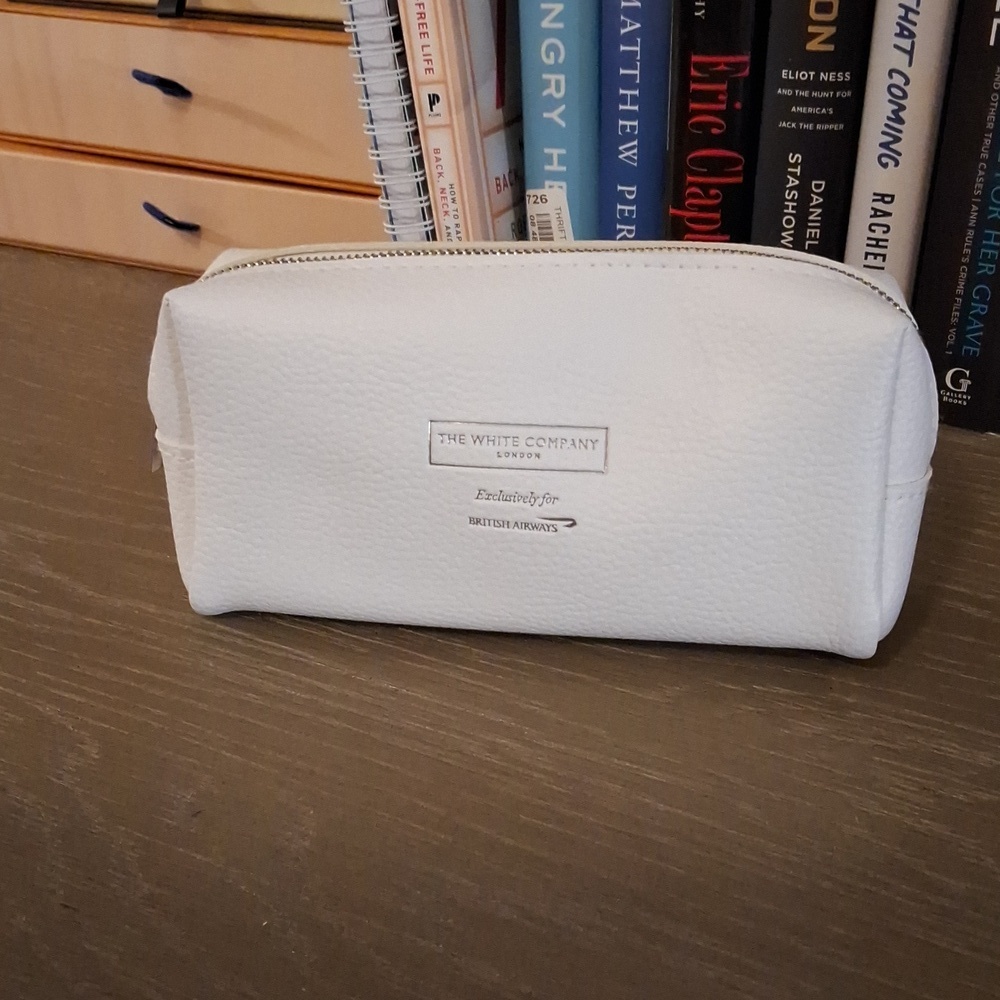 Travel pouch EUC by the white company of London exclusively for British Airways